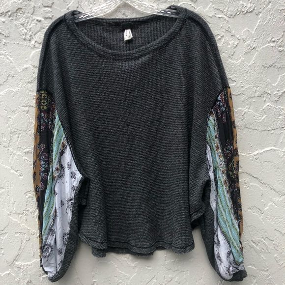 WE THE FREE PEOPLE Blossom Thermal Long Sleeve Size Small (Runs large) - Picture 2 of 11
